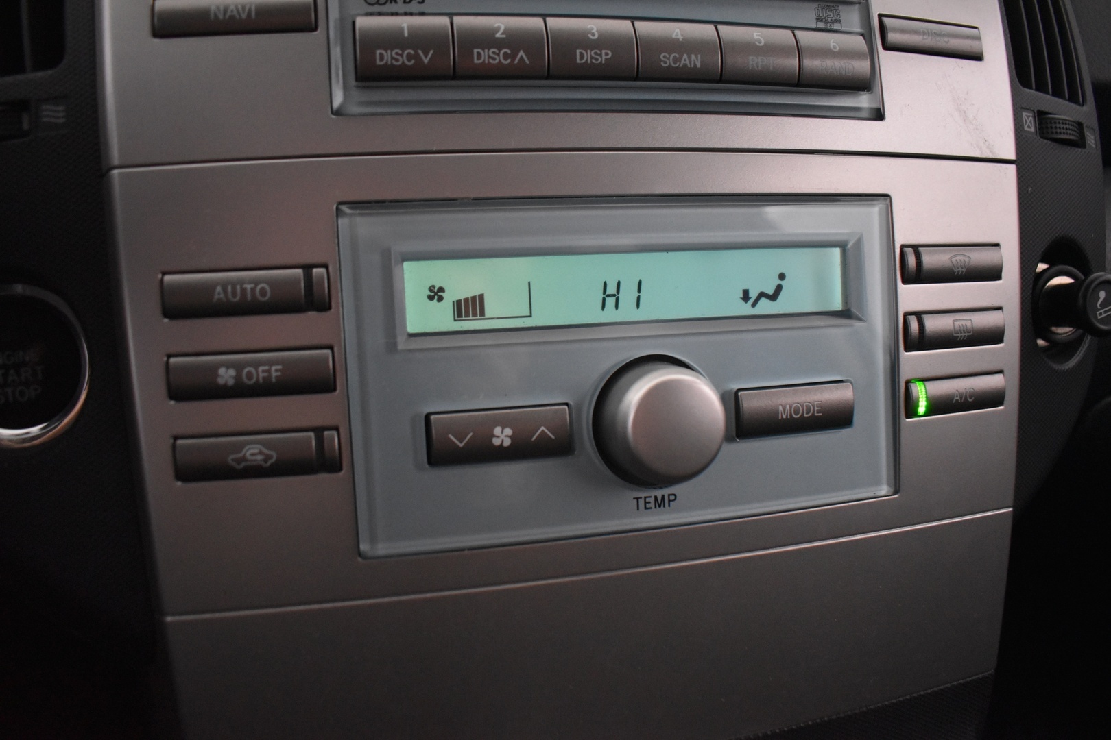 TOYOTA Corolla Verso 2005