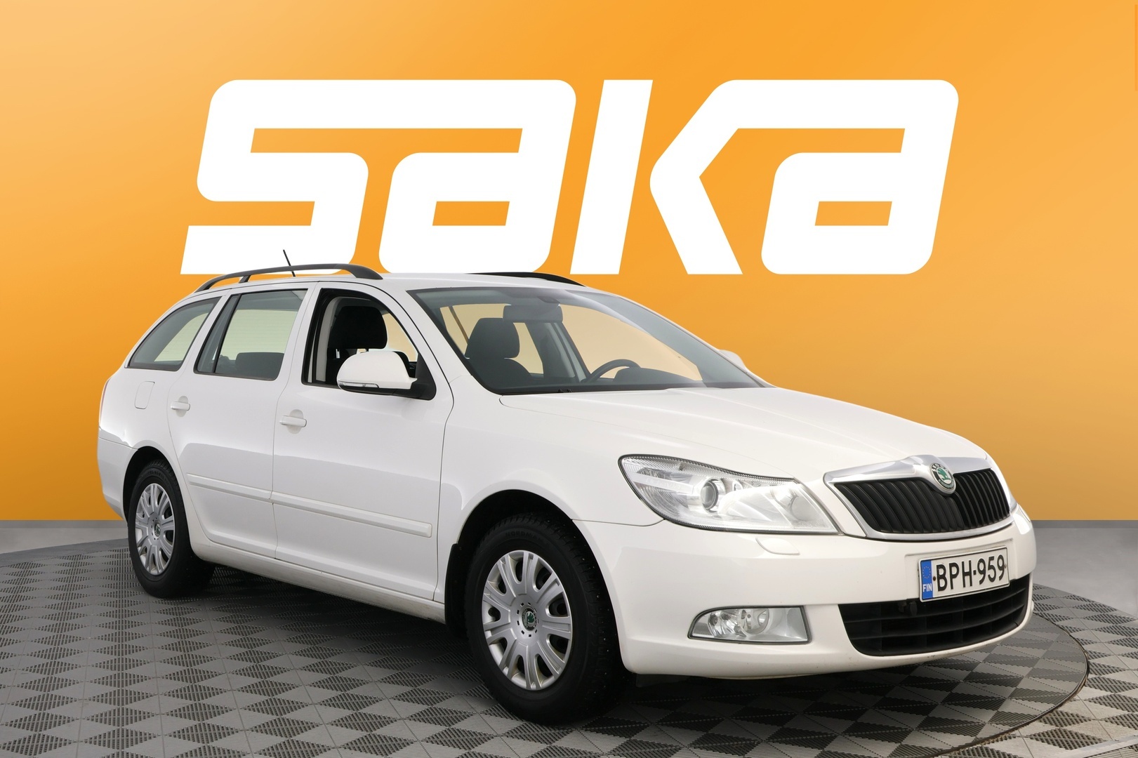 SKODA Octavia 2012