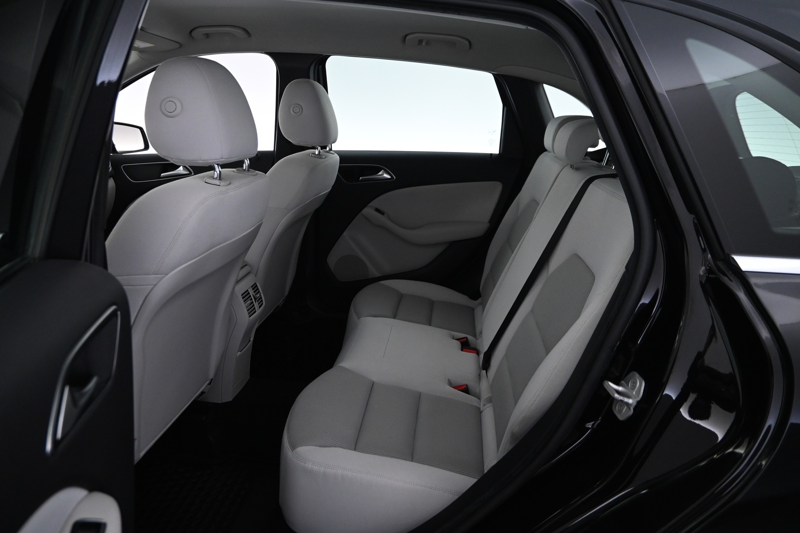 MERCEDES-BENZ B 2014