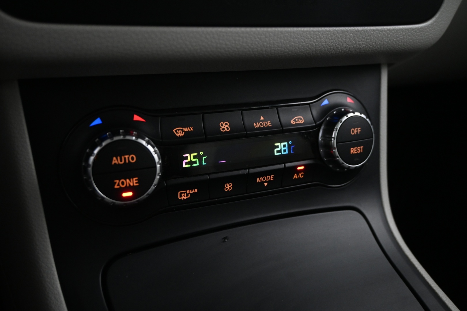 MERCEDES-BENZ B 2014