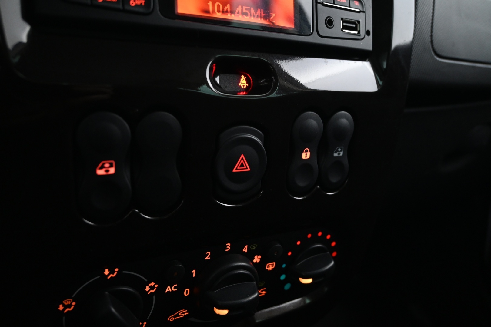 DACIA Duster 2013