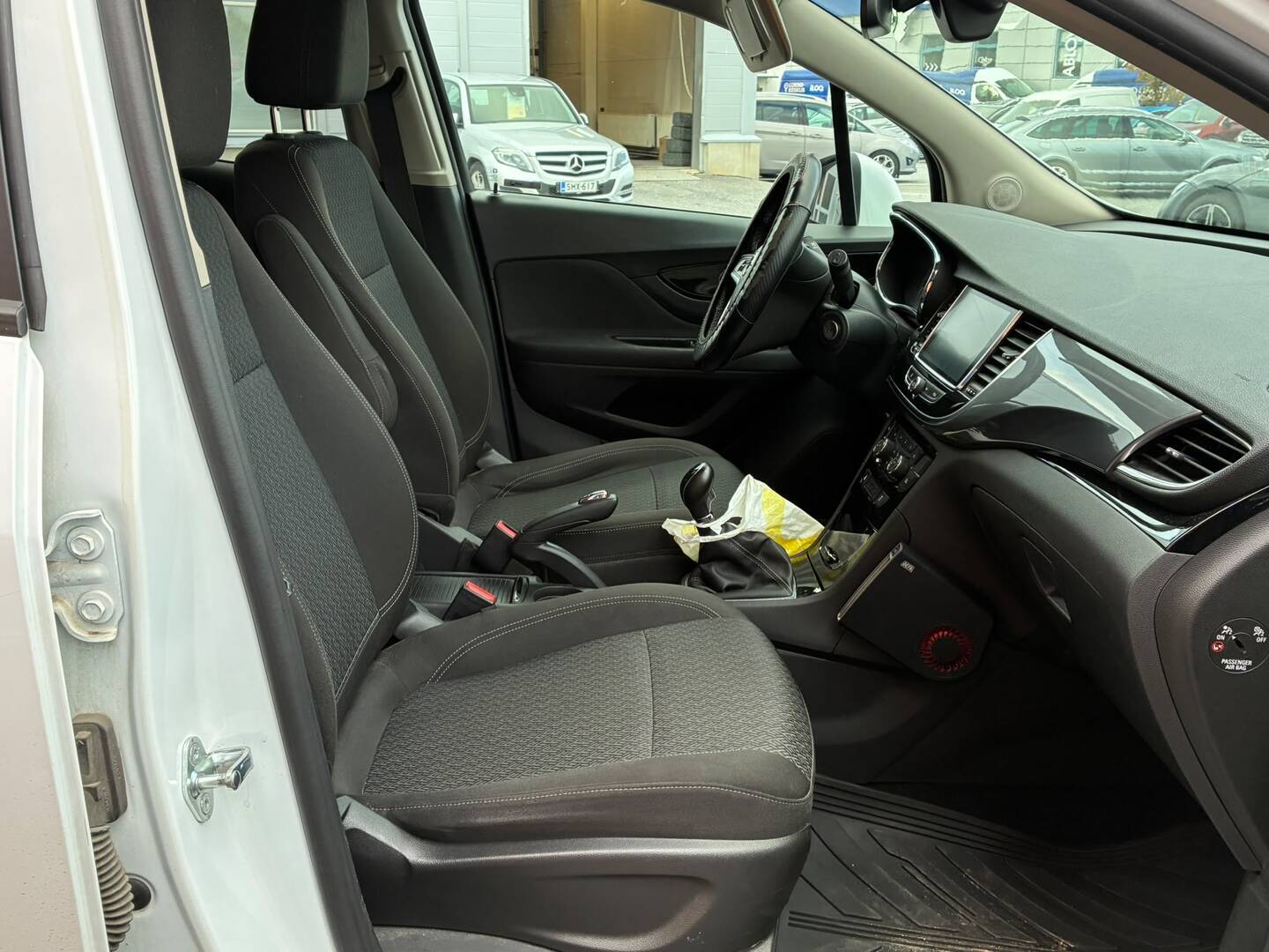 OPEL Mokka 2017