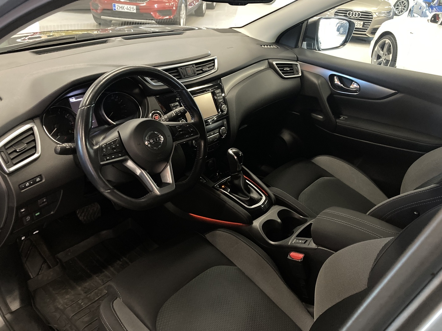 NISSAN Qashqai 2019