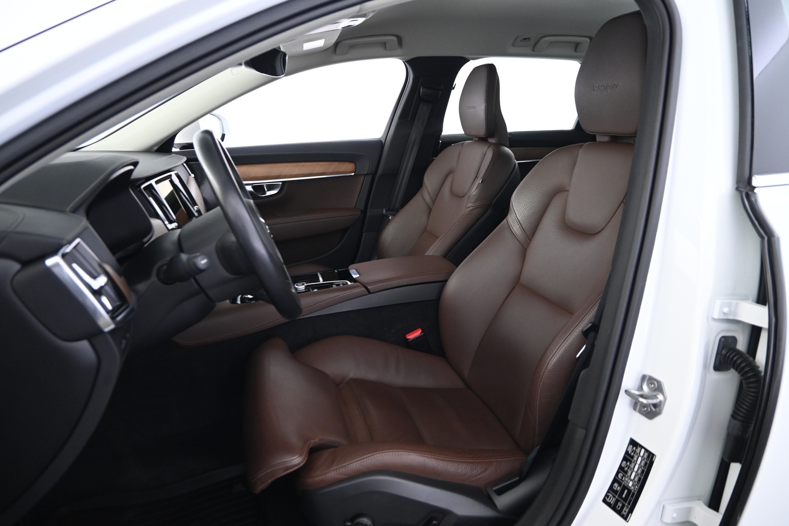 VOLVO V90 2020