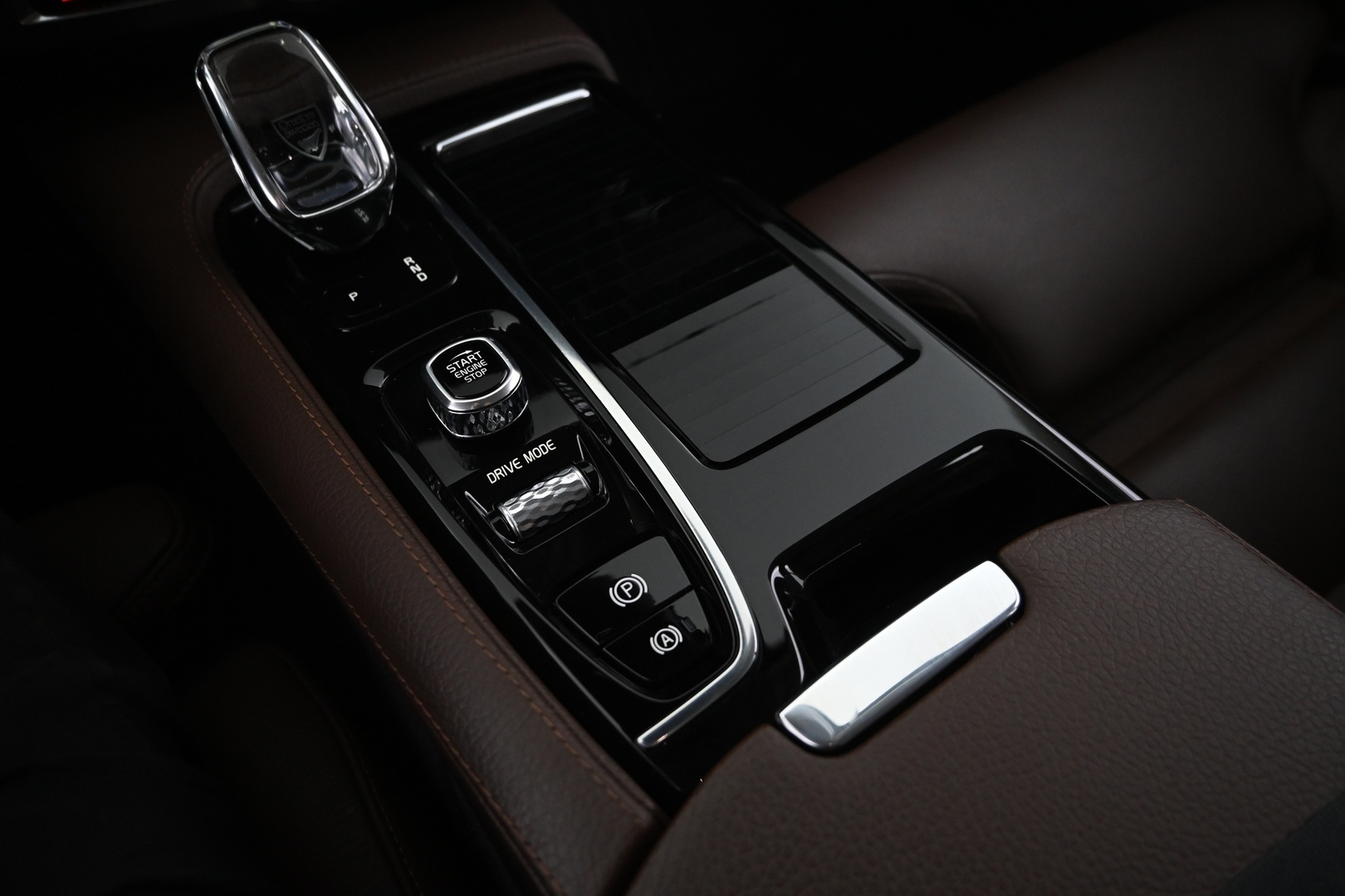 VOLVO V90 2020