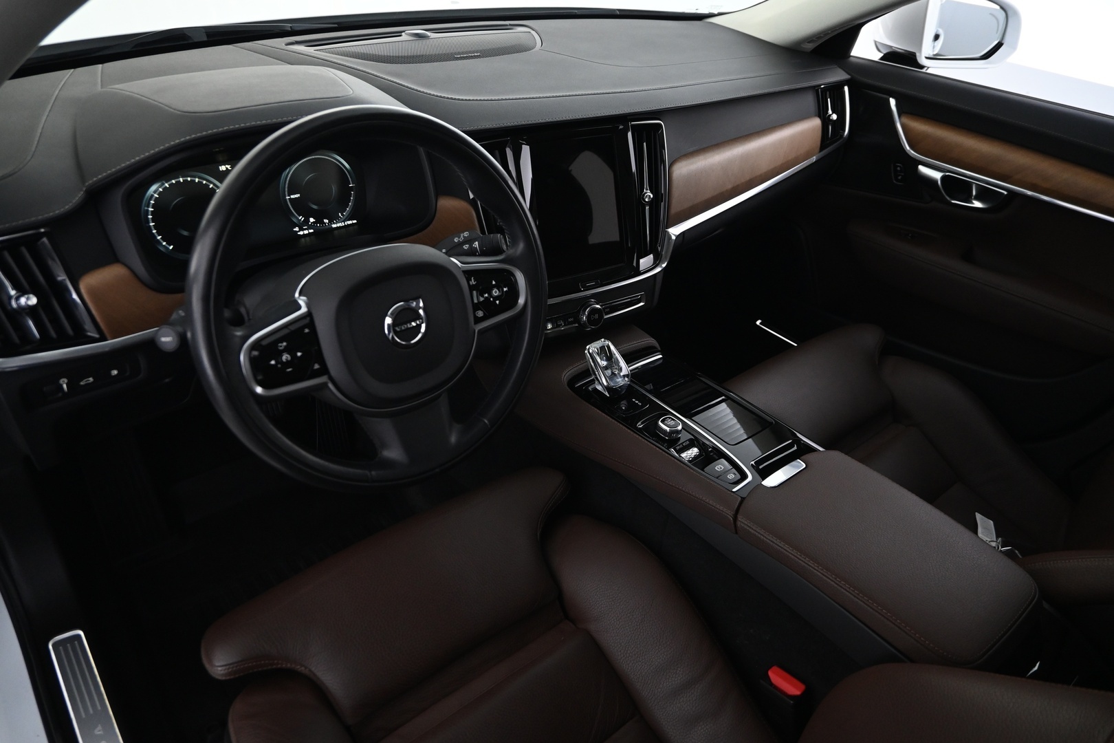 VOLVO V90 2020