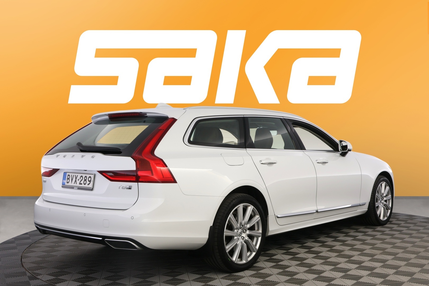 VOLVO V90 2020