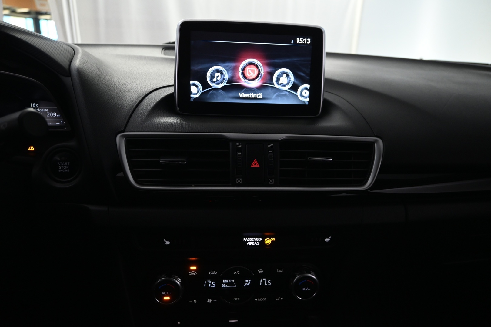 MAZDA 3 2014