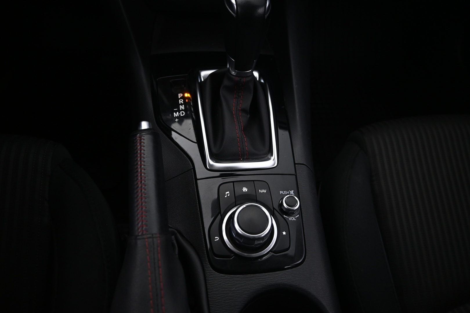 MAZDA 3 2014
