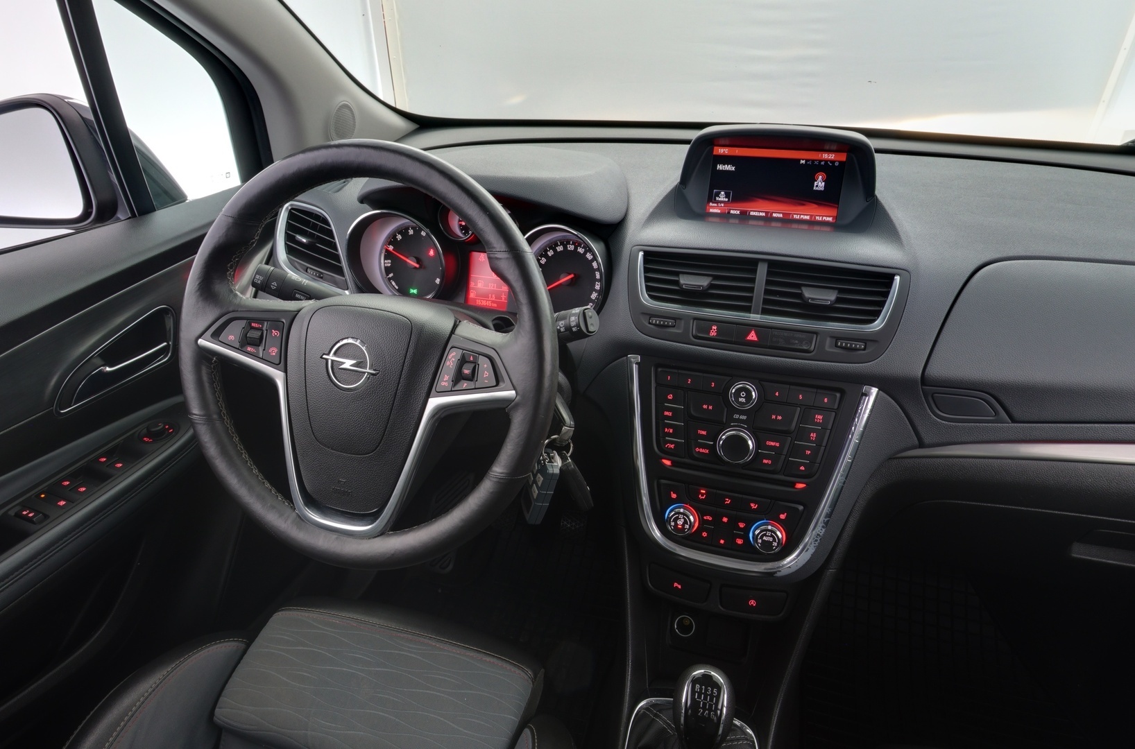 OPEL Mokka 2015