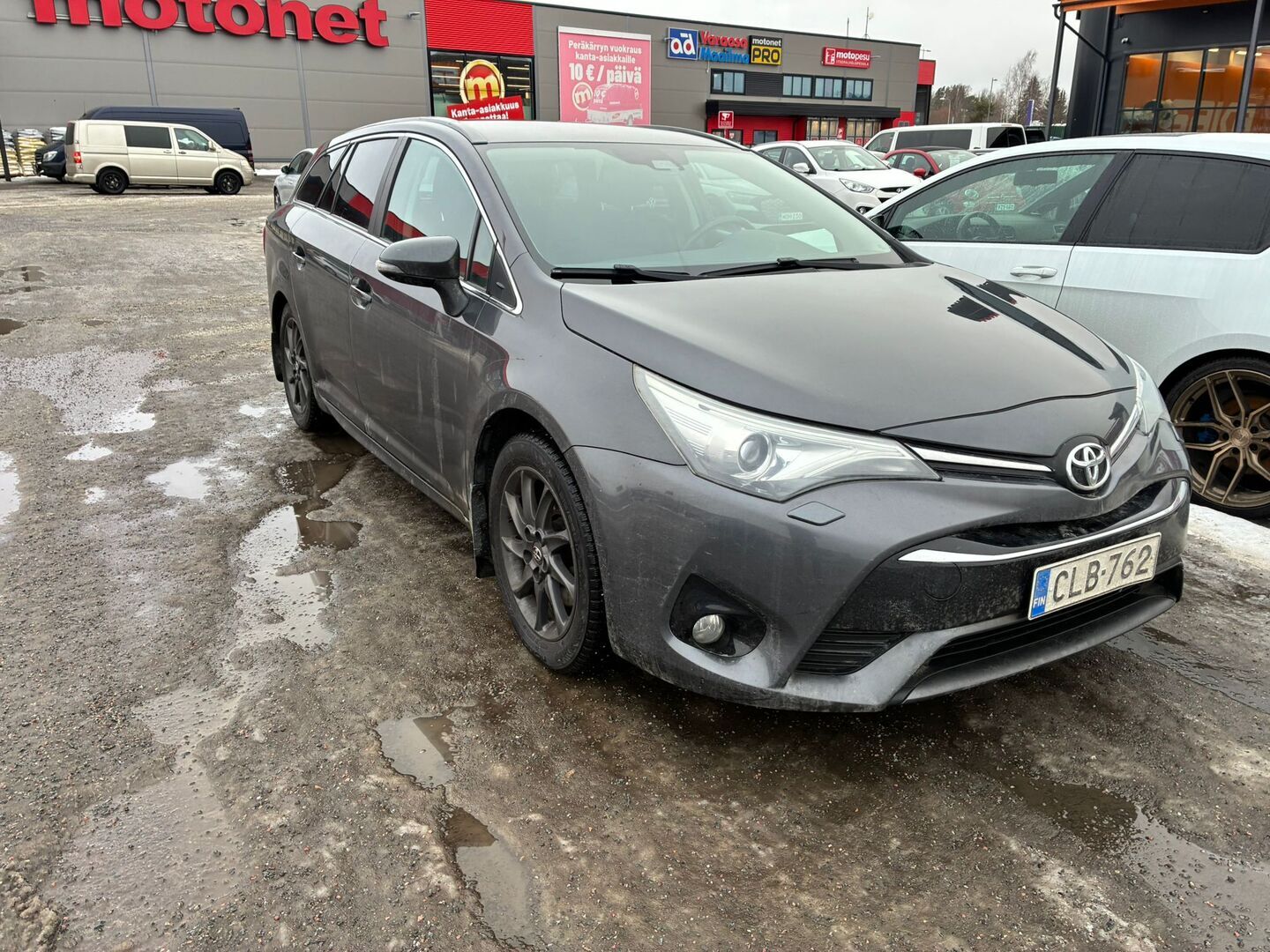 TOYOTA Avensis 2017