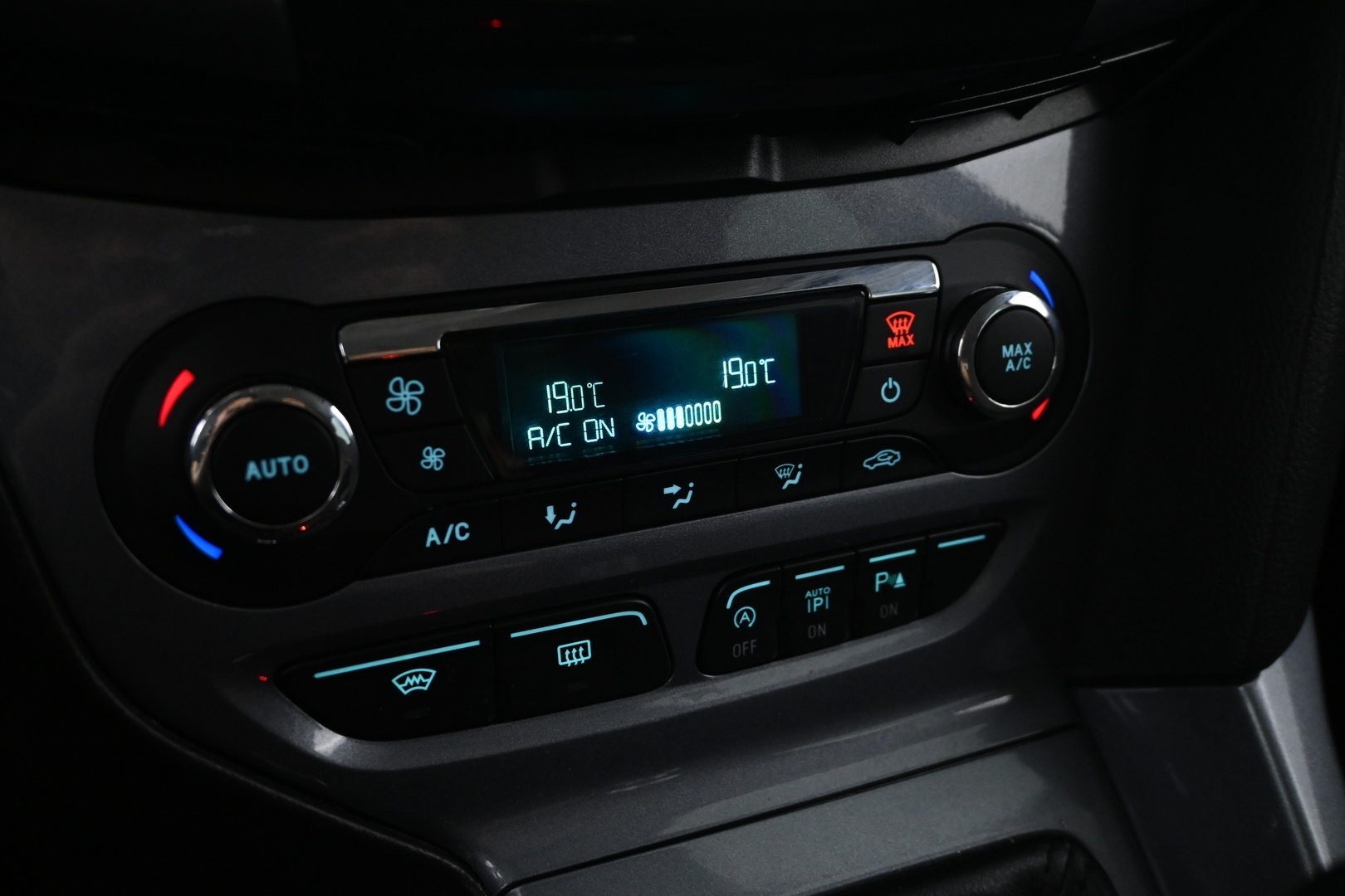 FORD Focus 2013