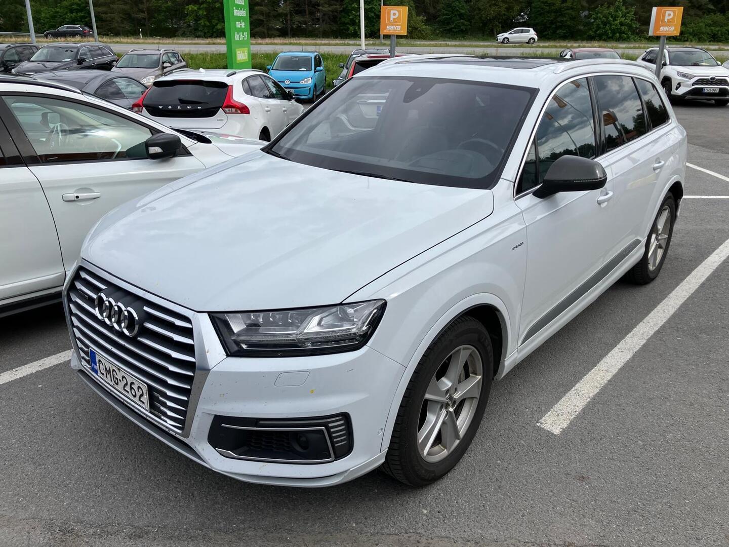 AUDI Q7 2017