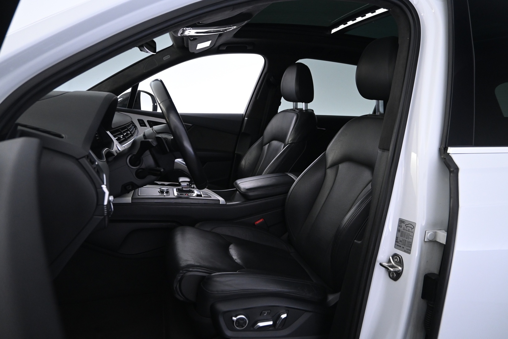 AUDI Q7 2017