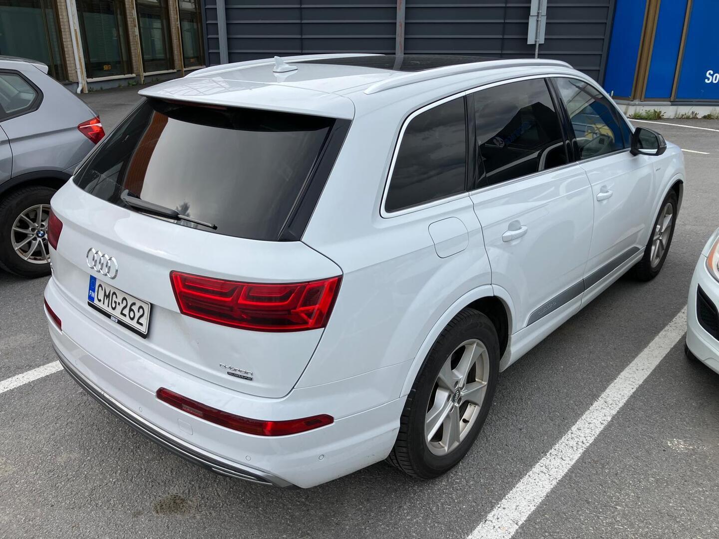 AUDI Q7 2017