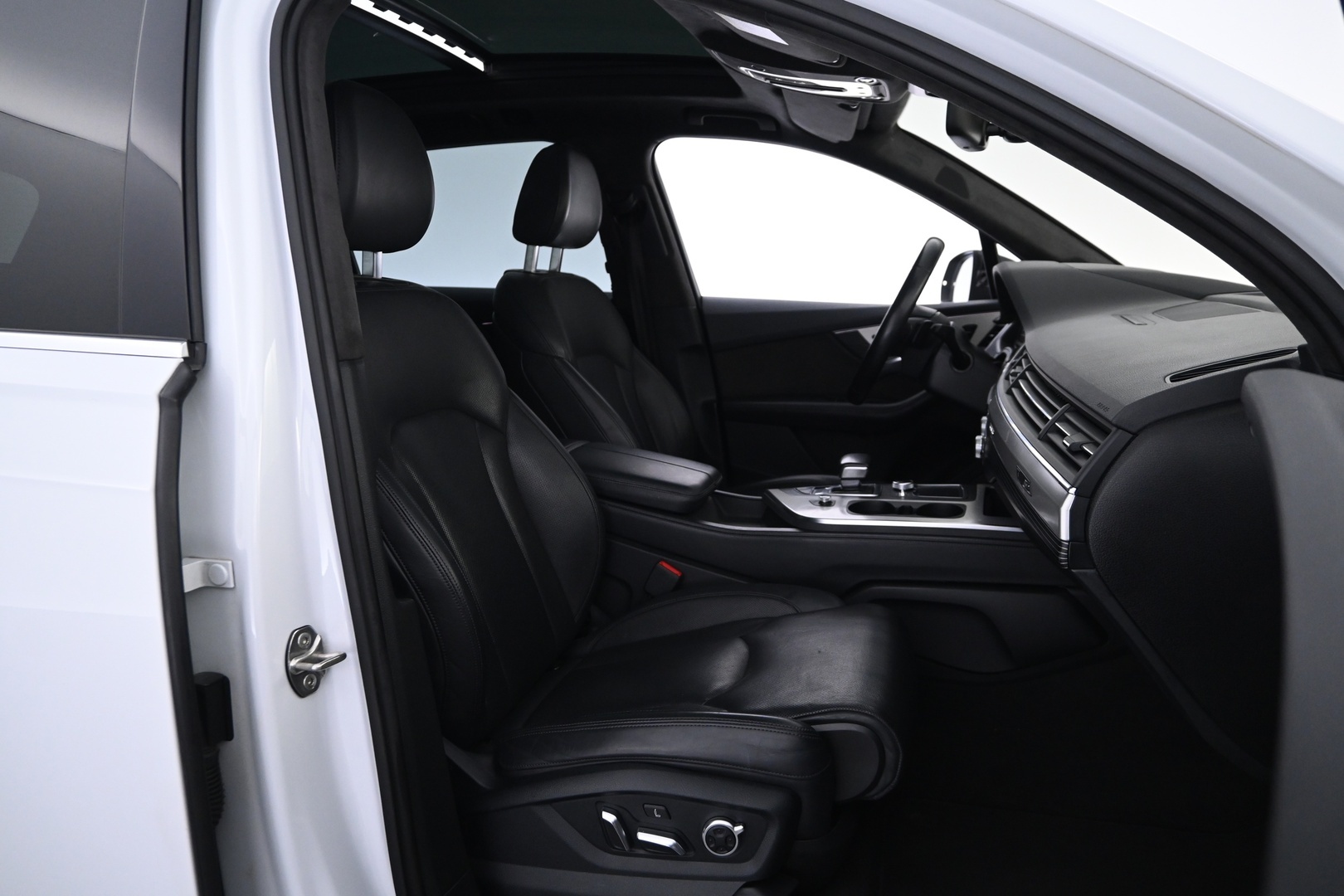 AUDI Q7 2017
