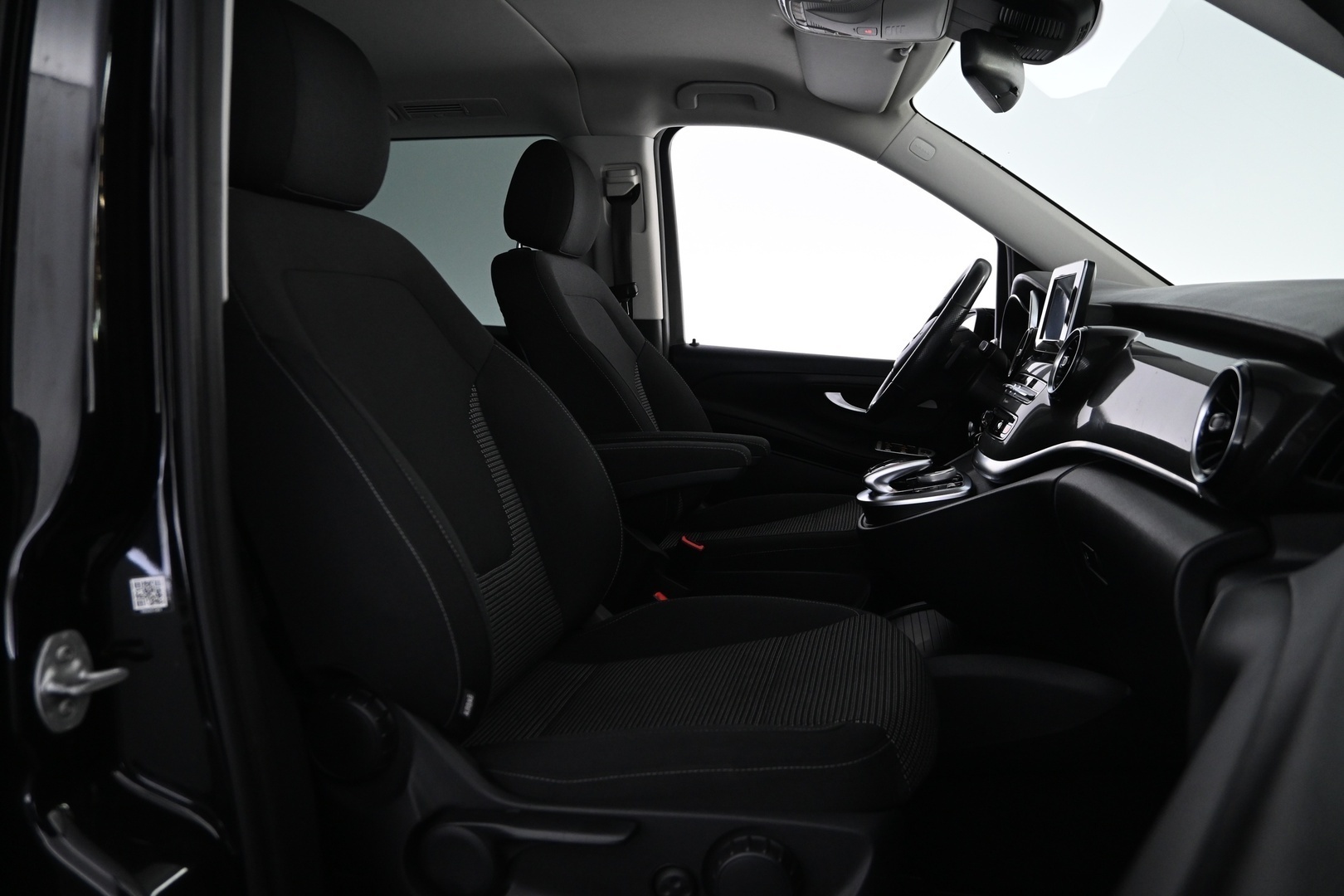 MERCEDES-BENZ V 2020