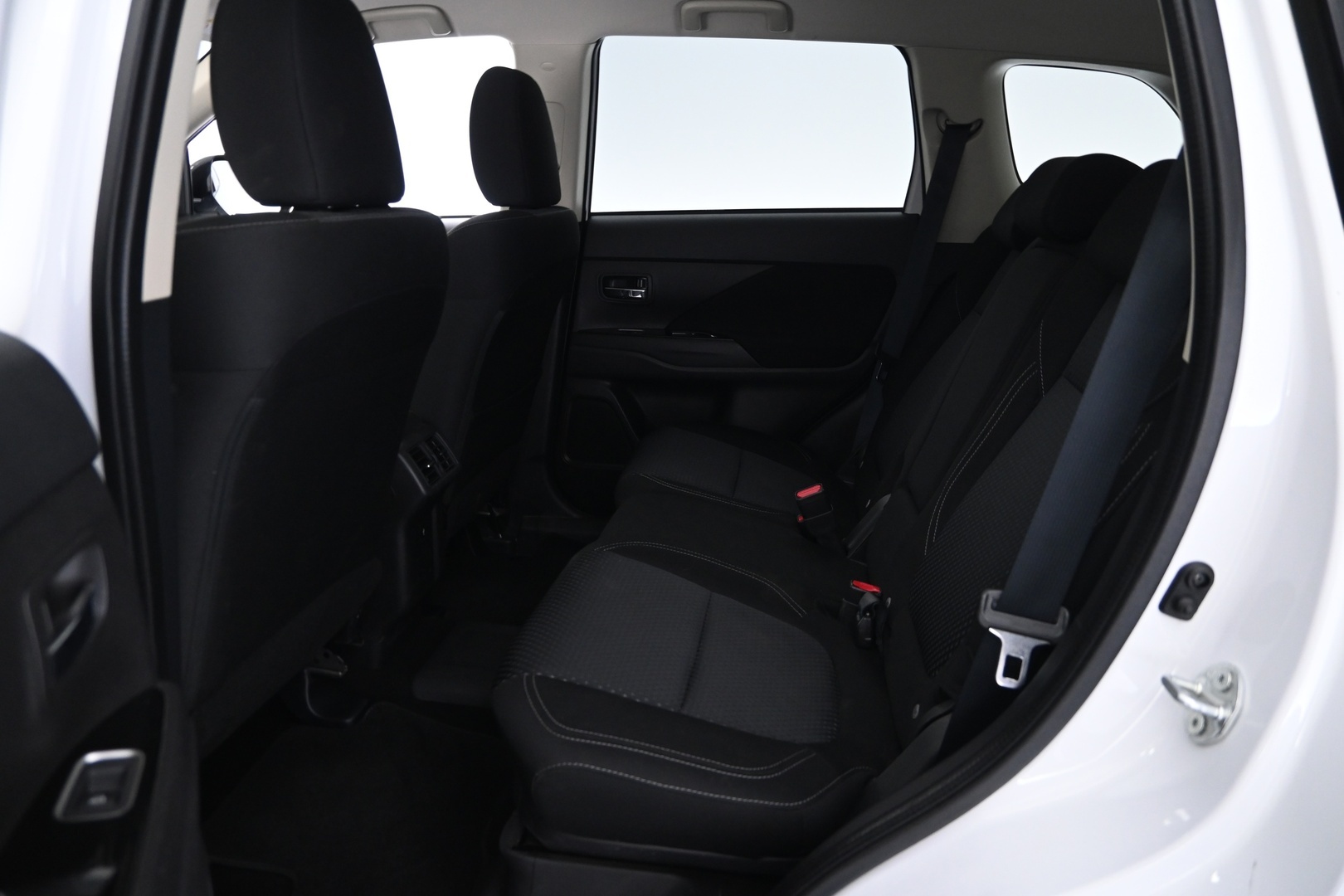 MITSUBISHI Outlander PHEV 2020