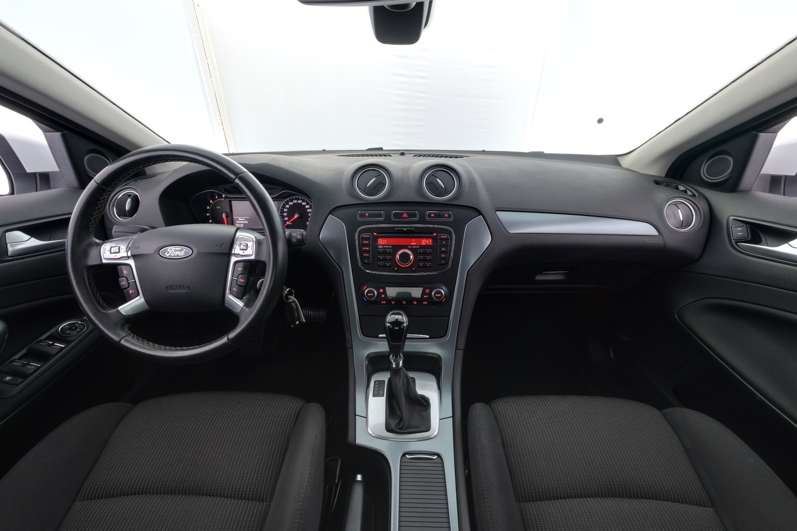 FORD Mondeo 2011