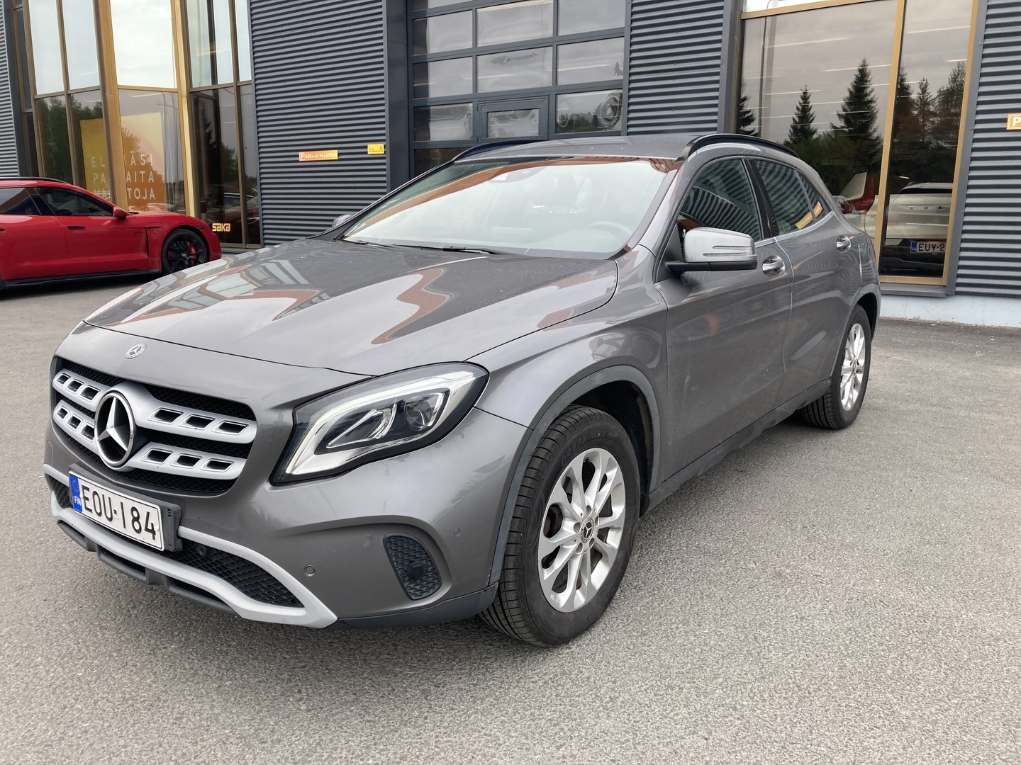 MERCEDES-BENZ GLA 2018