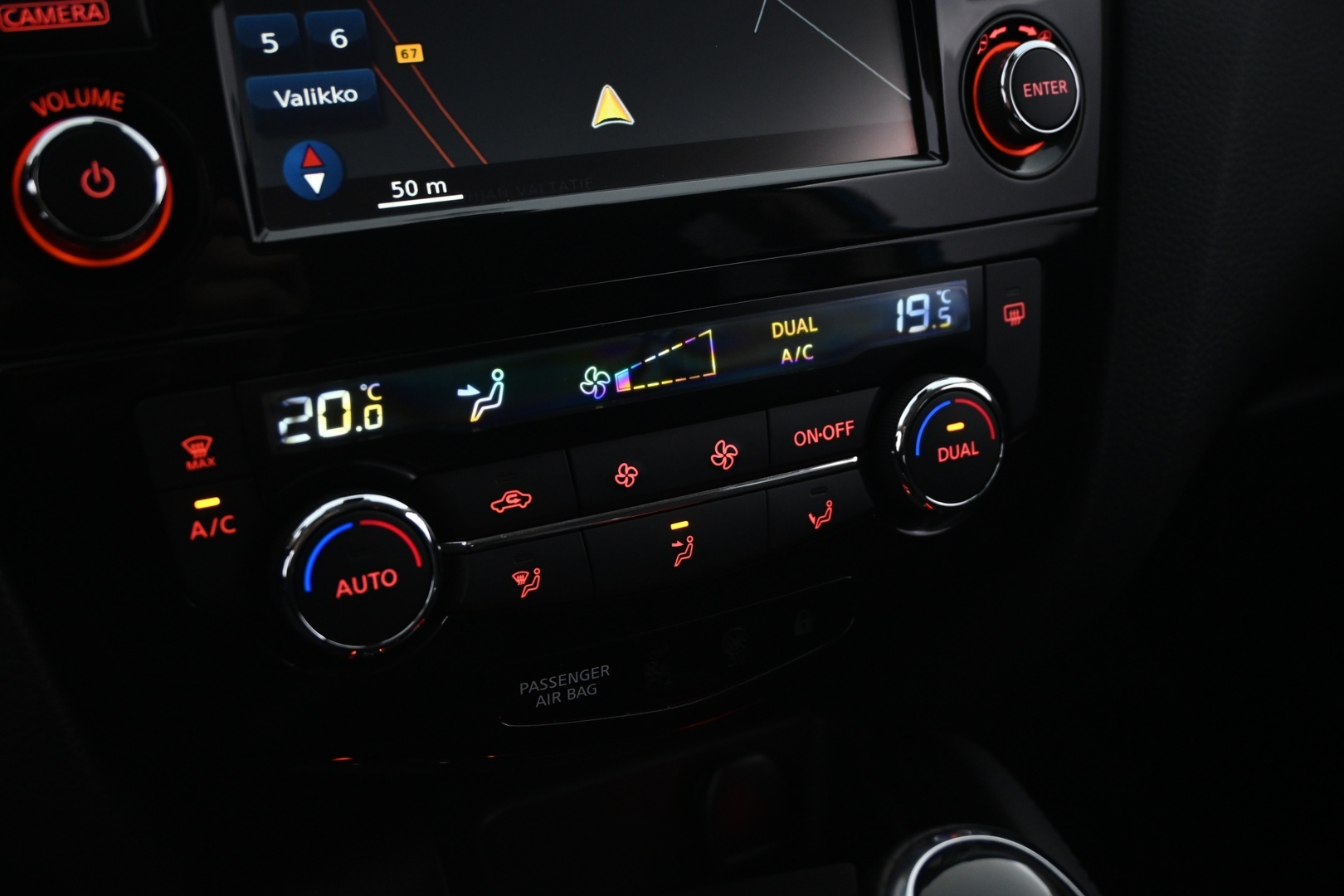 NISSAN Qashqai 2018