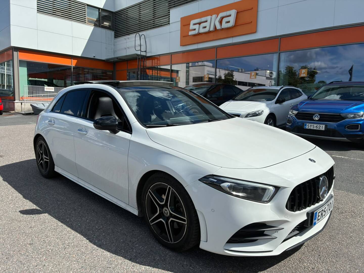 MERCEDES-BENZ A 2020