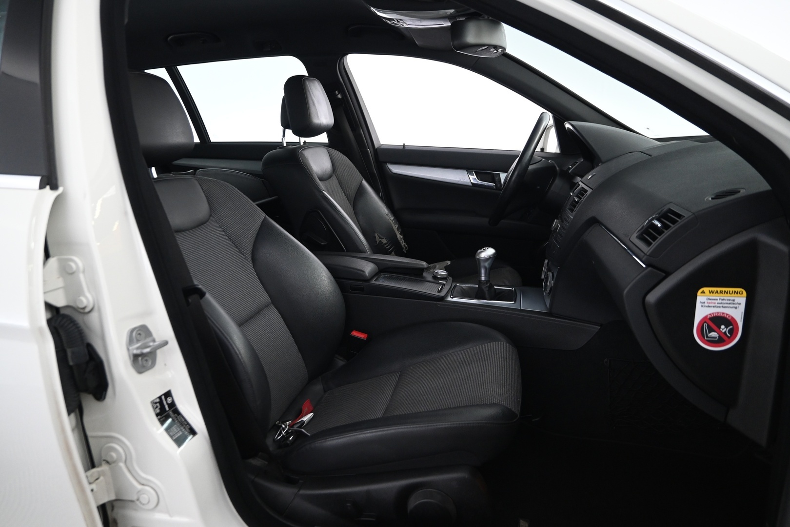 MERCEDES-BENZ C 2010