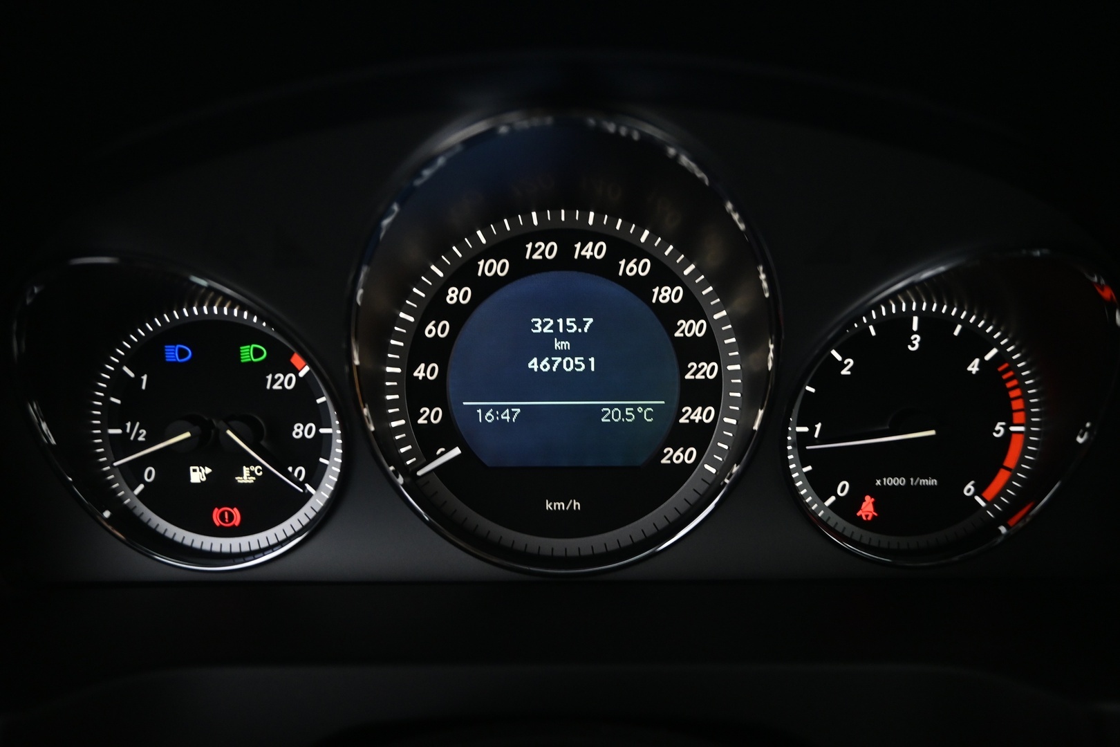 MERCEDES-BENZ C 2010