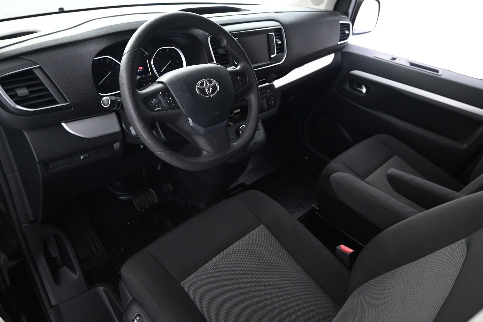 TOYOTA Proace Verso 2018