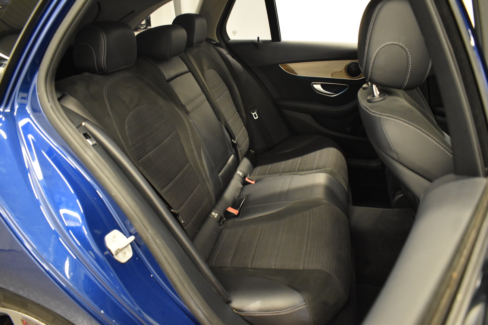 MERCEDES-BENZ C 2015