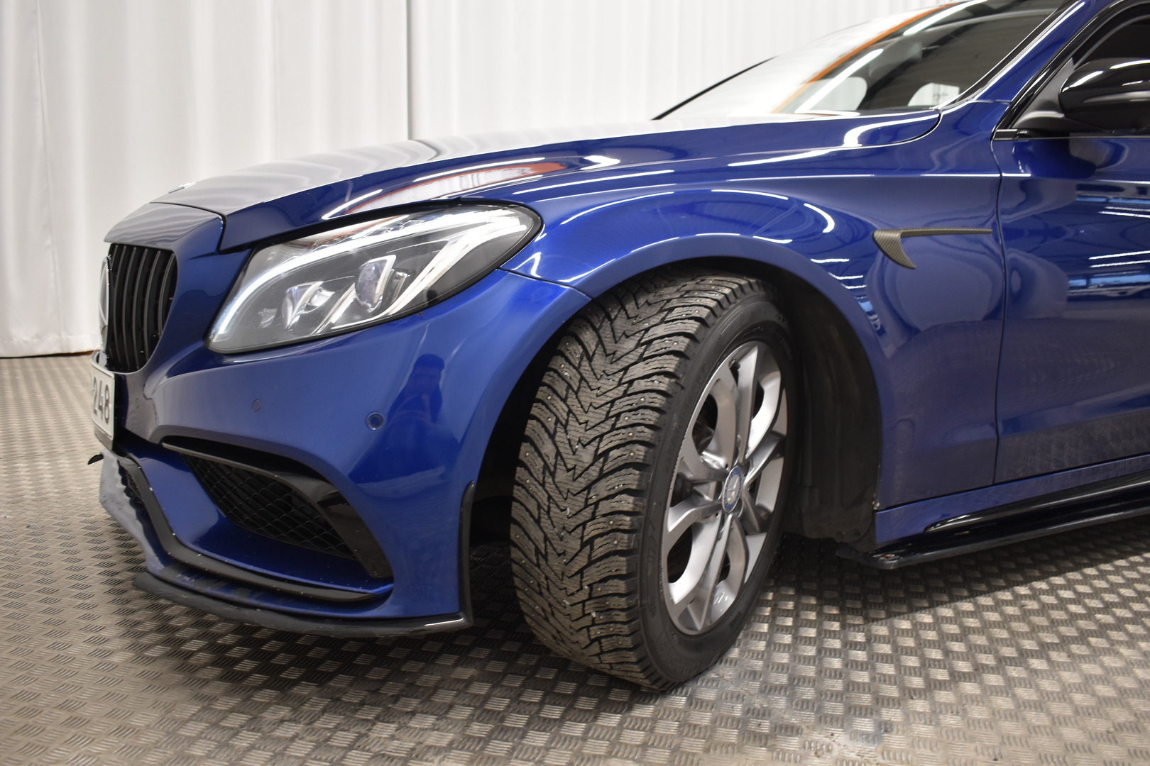 MERCEDES-BENZ C 2015