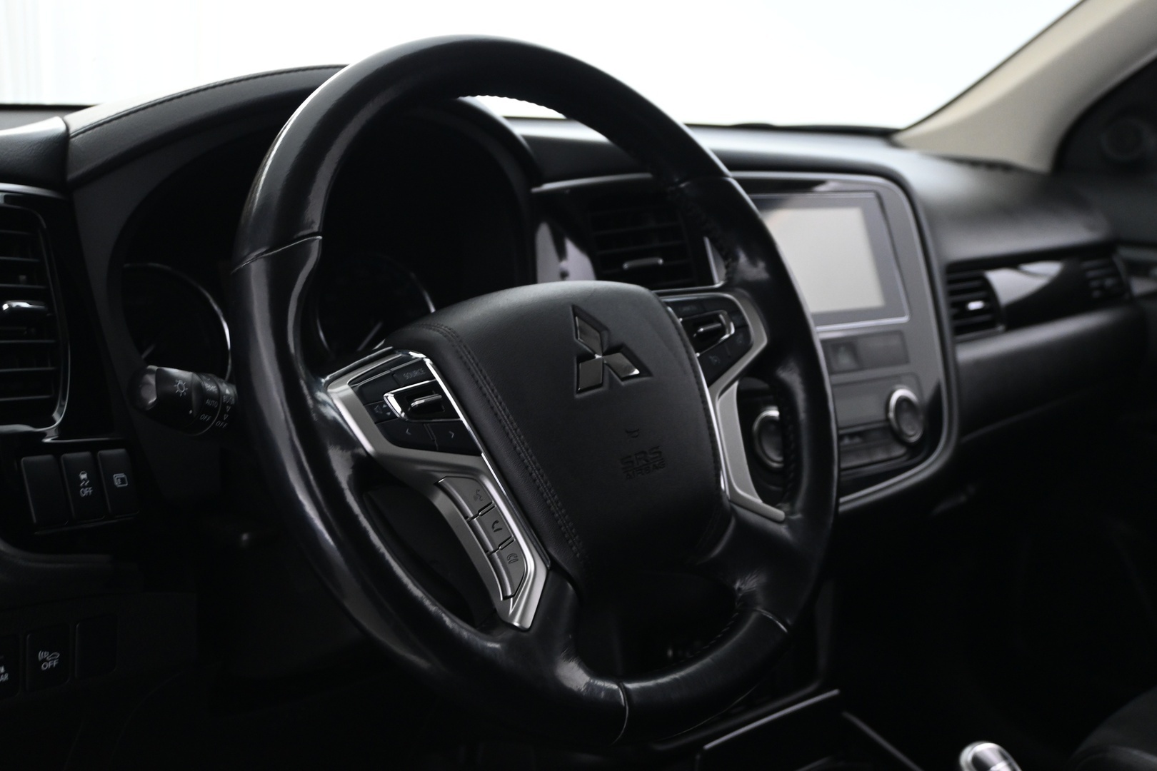 MITSUBISHI OUTLANDER PHEV 2017