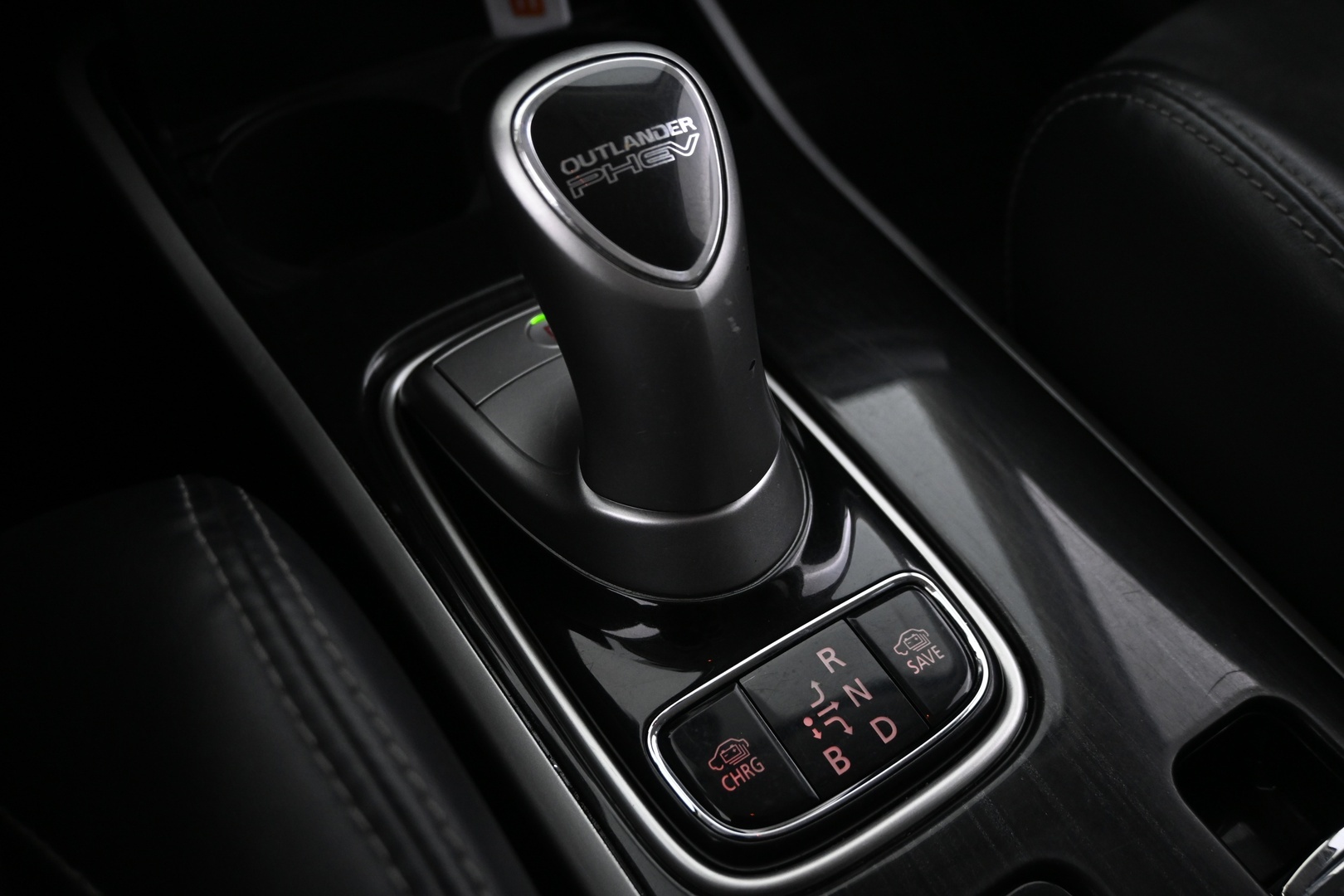 MITSUBISHI OUTLANDER PHEV 2017