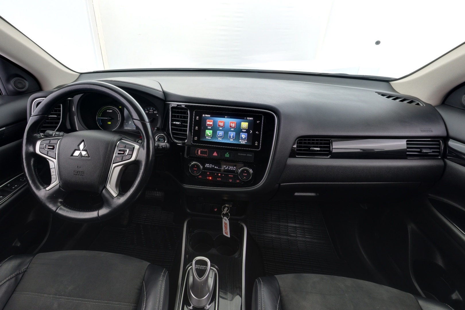 MITSUBISHI OUTLANDER PHEV 2017