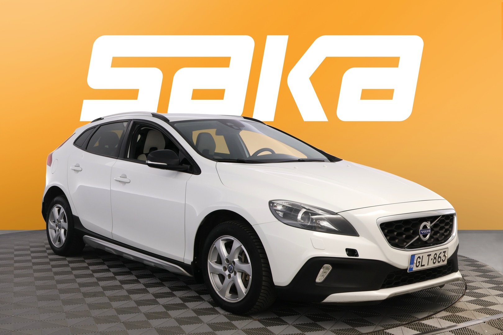 VOLVO V40 Cross Country 2016