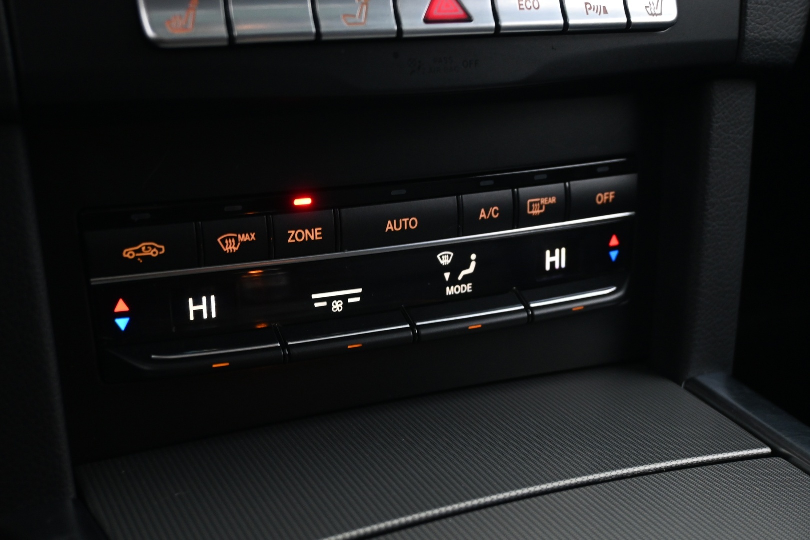 MERCEDES-BENZ E 2014