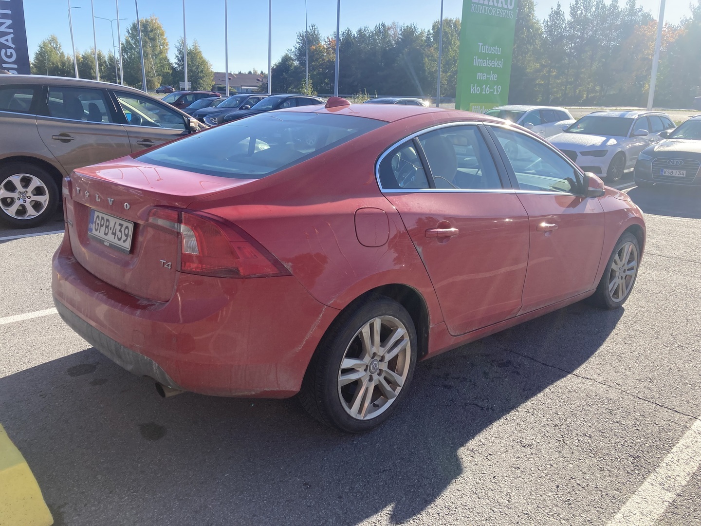 VOLVO S60 2012