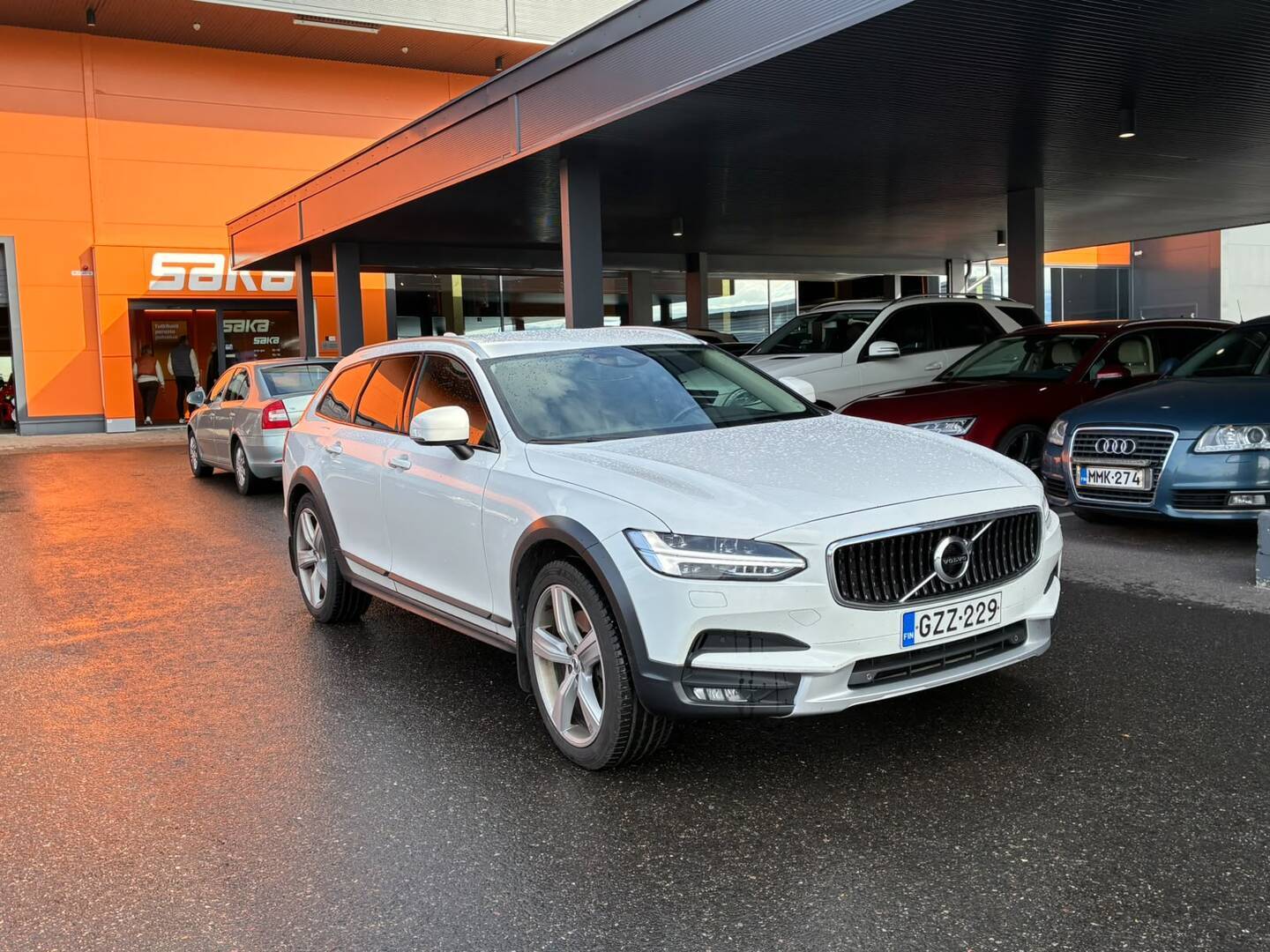 VOLVO V90 Cross Country 2018