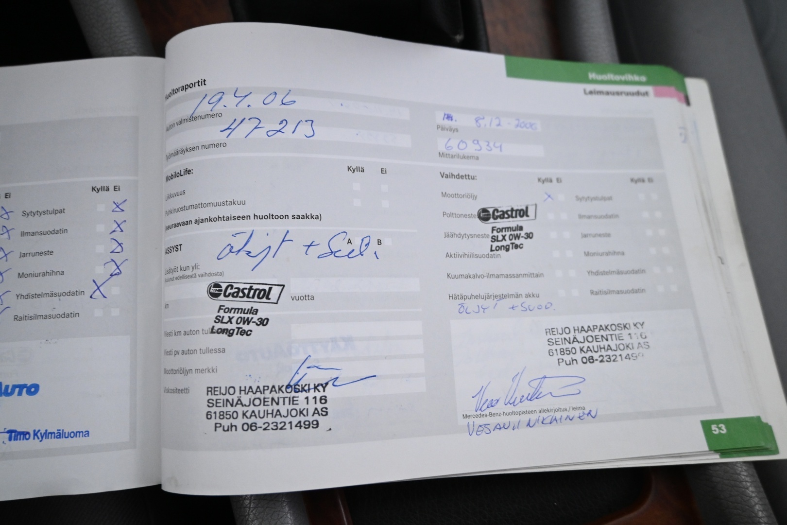 MERCEDES-BENZ C 2004