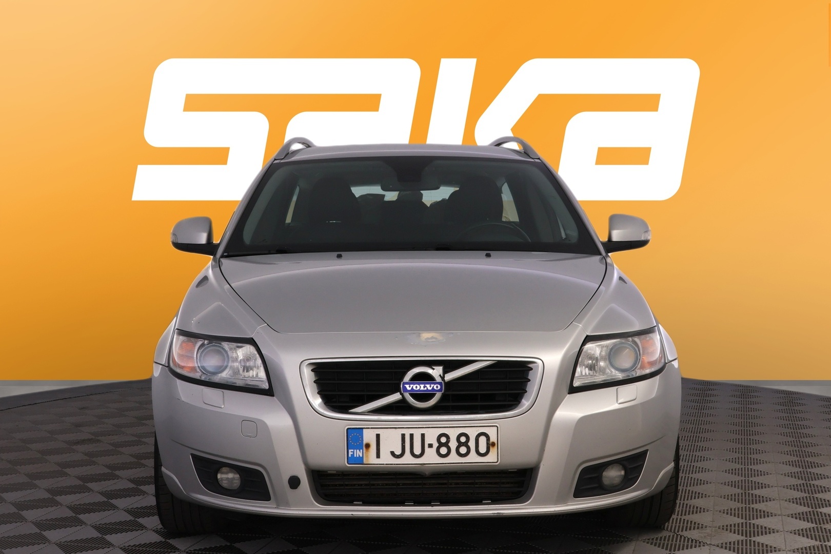 VOLVO V50 2011