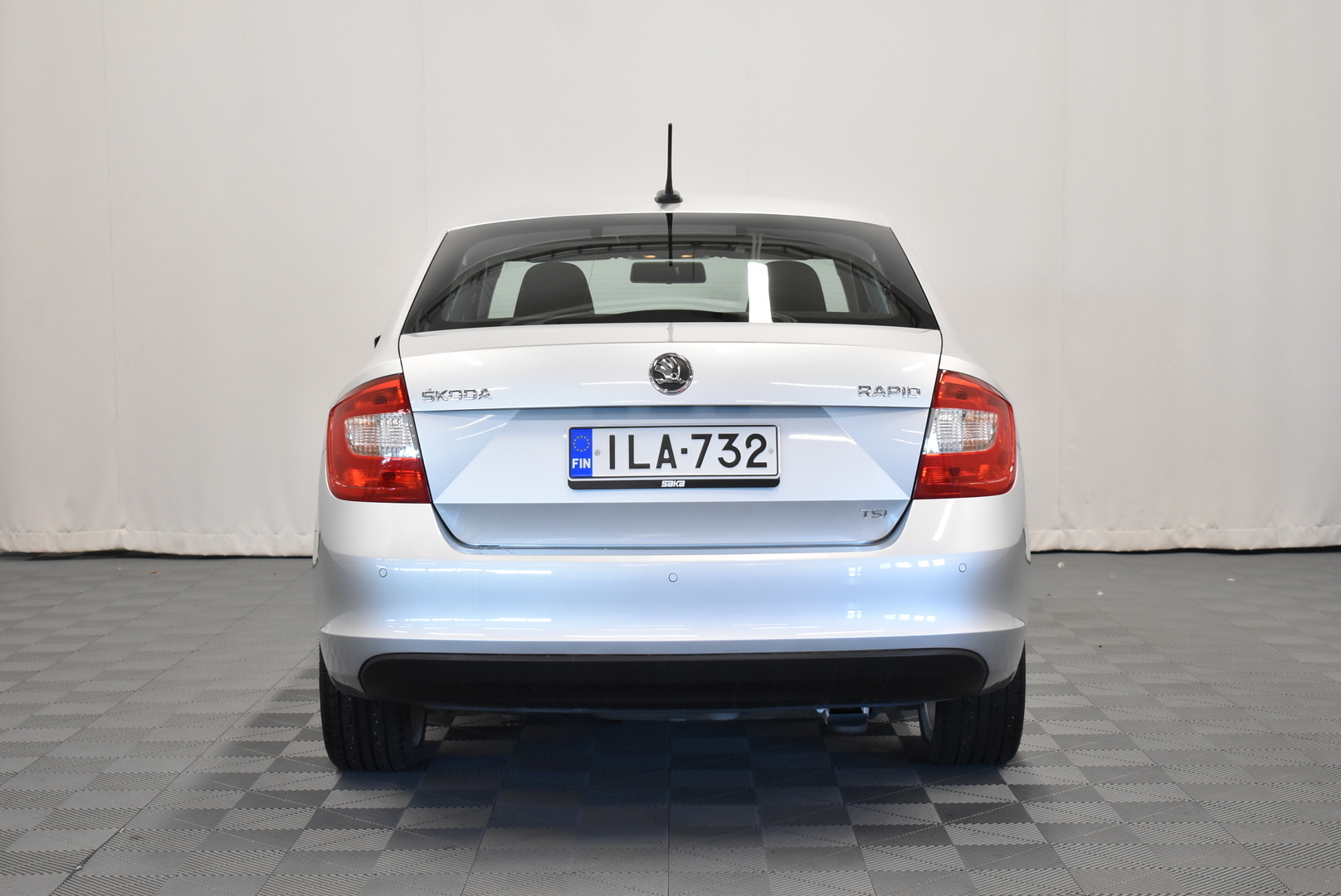 SKODA Rapid 2013