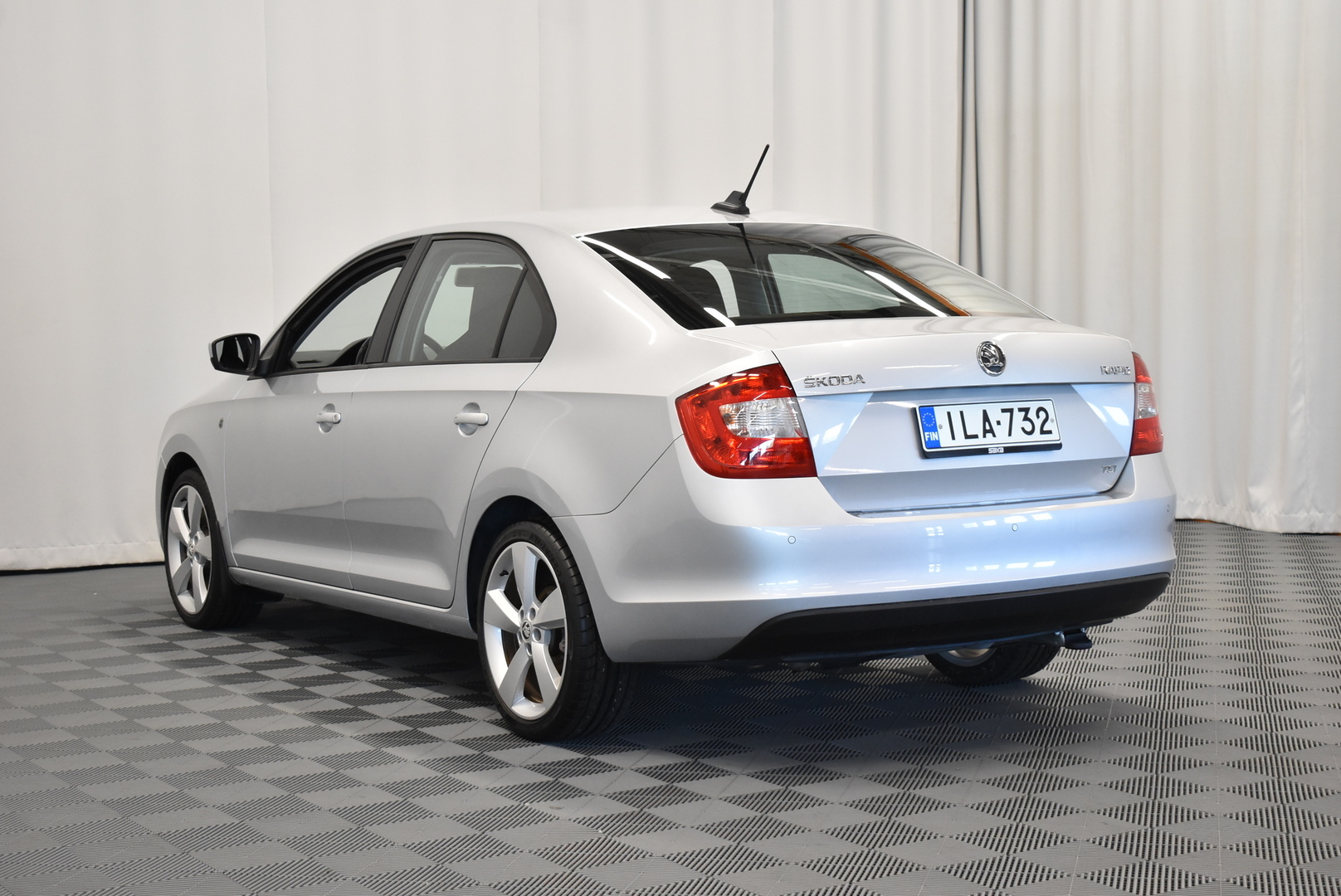 SKODA Rapid 2013