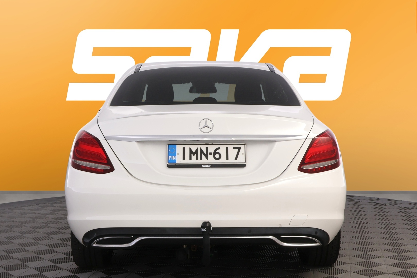MERCEDES-BENZ C 2016