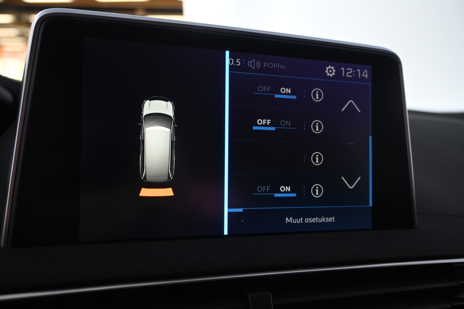 PEUGEOT 5008 2018