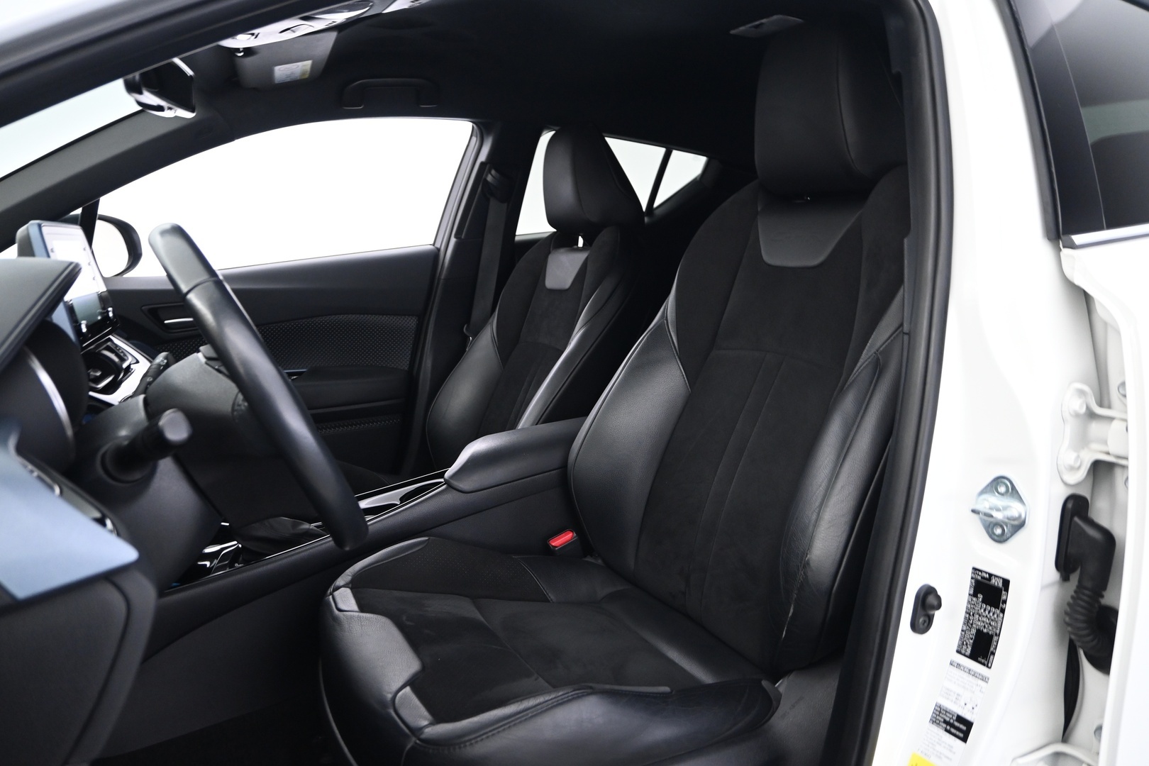 TOYOTA C-HR 2021