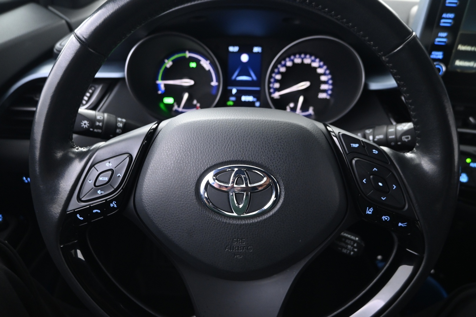 TOYOTA C-HR 2021