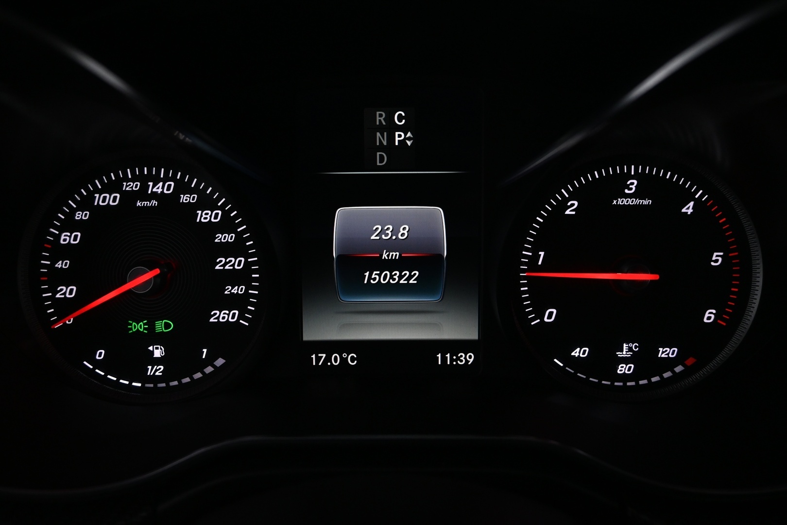 MERCEDES-BENZ V 2017