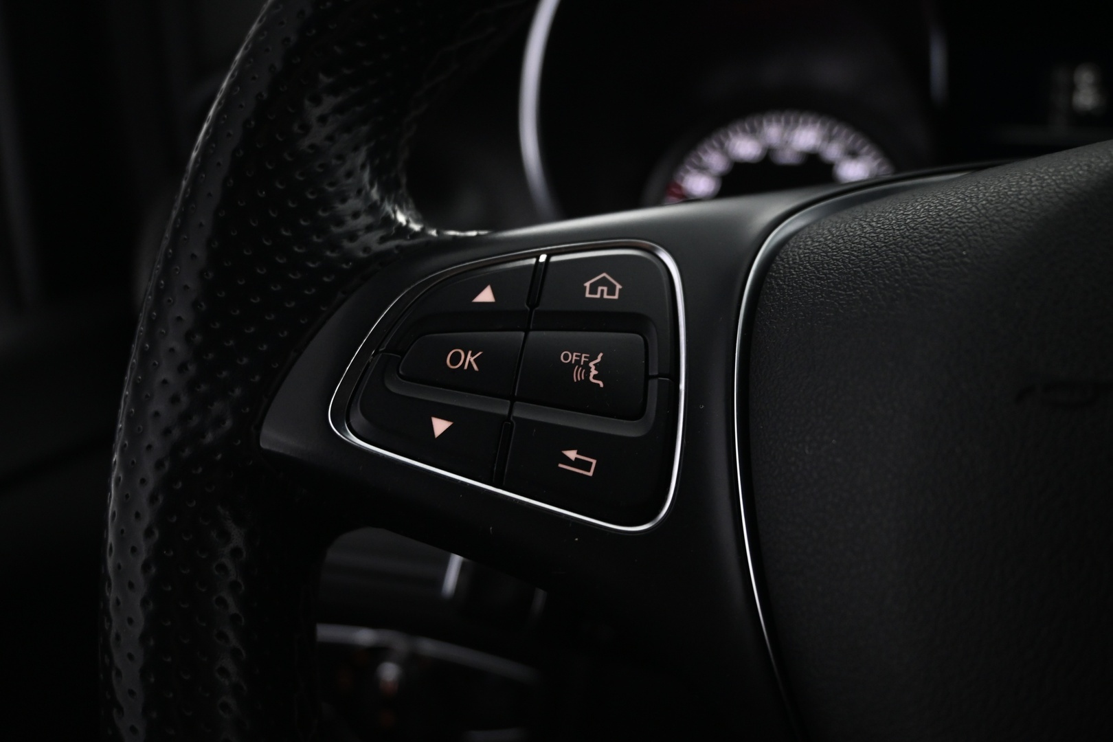 MERCEDES-BENZ V 2017