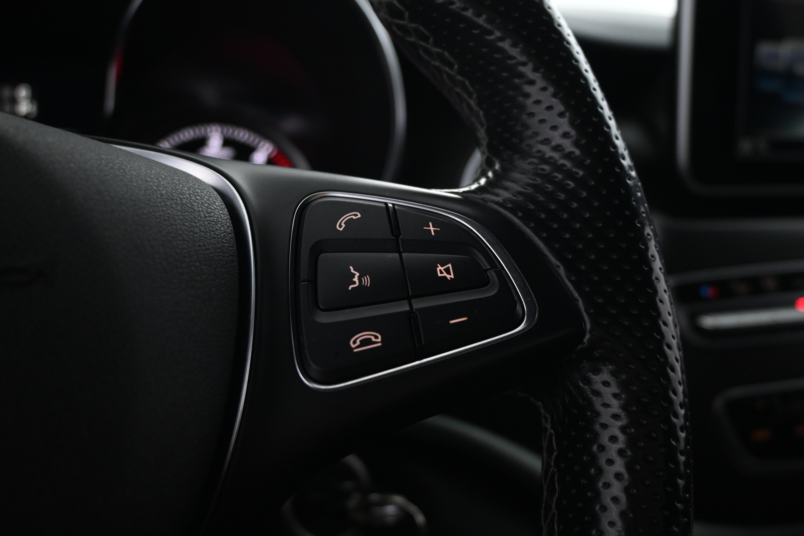 MERCEDES-BENZ V 2017