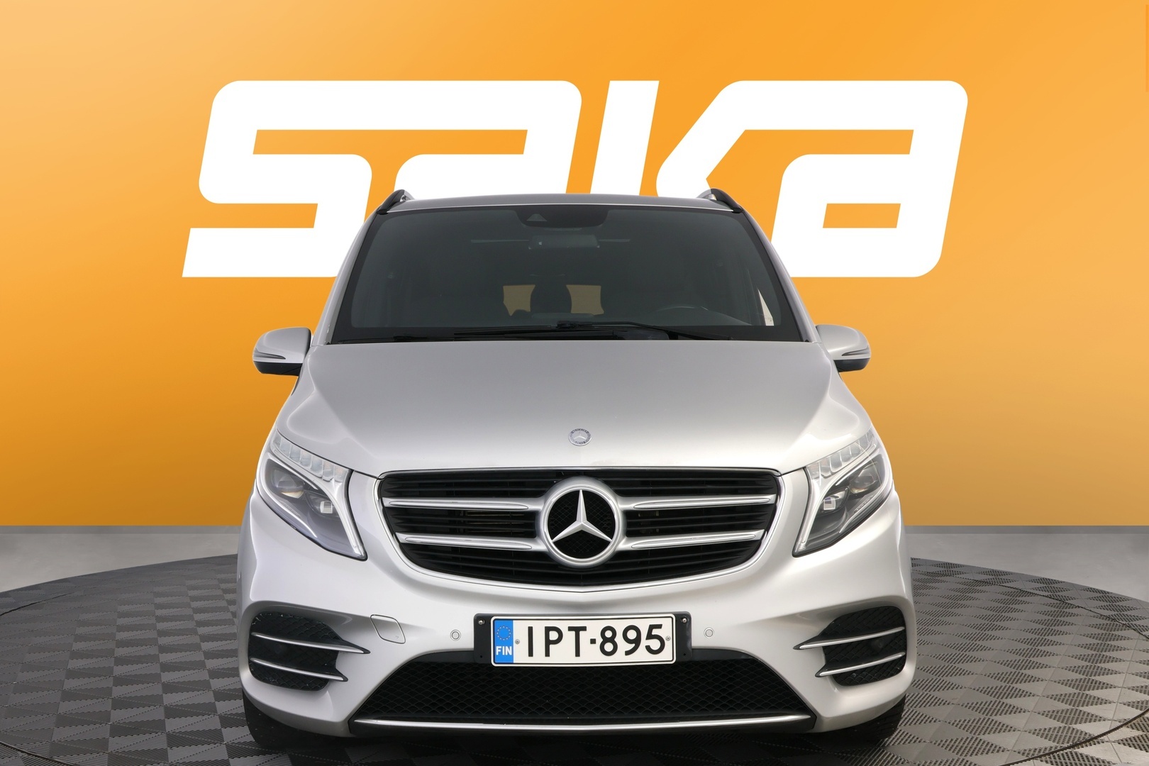 MERCEDES-BENZ V 2017